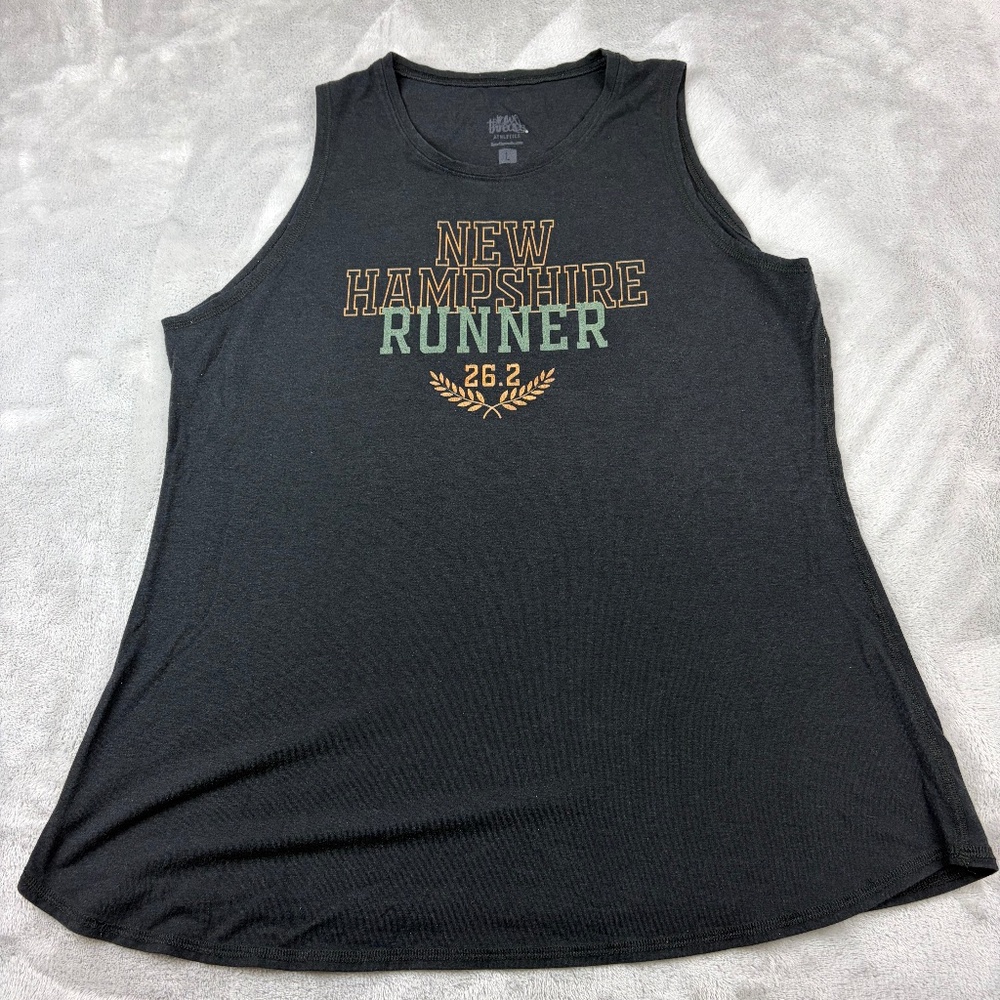 Raw Threads Athletics NH Runner 26.2 Sleeveless Tank Top Women's L